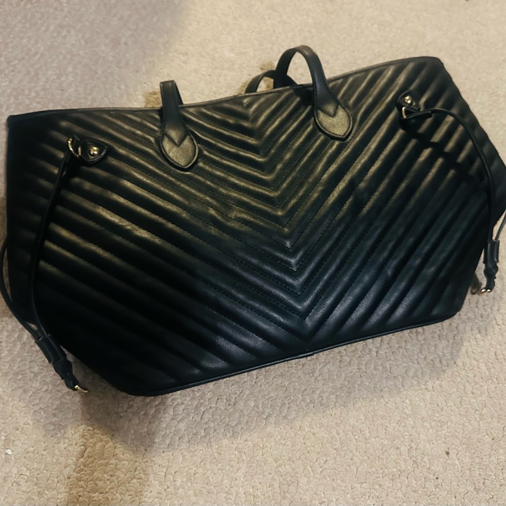 Daisy Rose Black Quilted Women's Bag